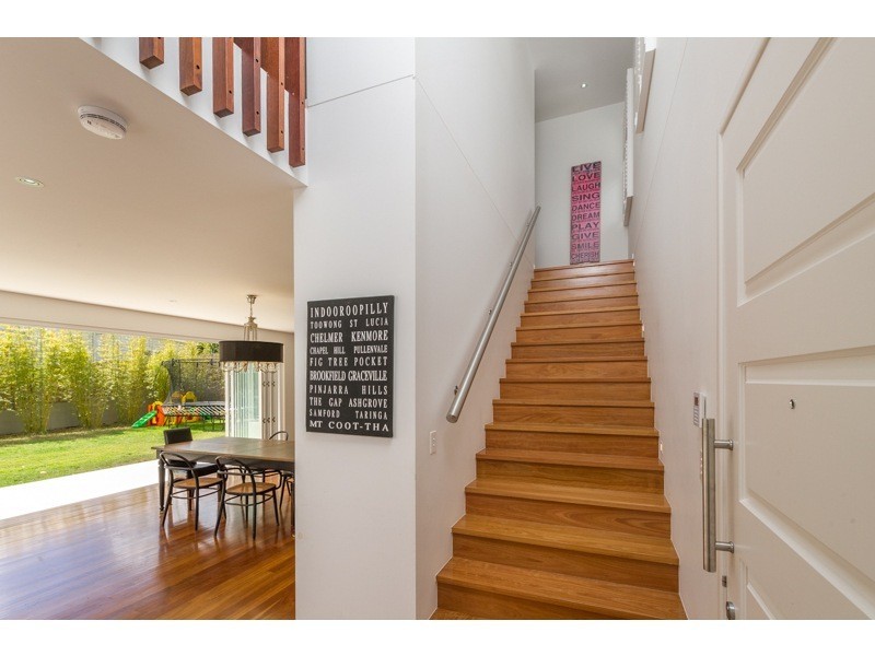 25 Kauri Road, Ashgrove QLD 4060