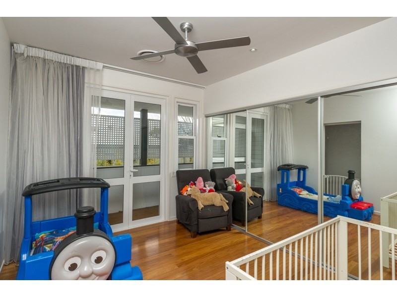 25 Kauri Road, Ashgrove QLD 4060