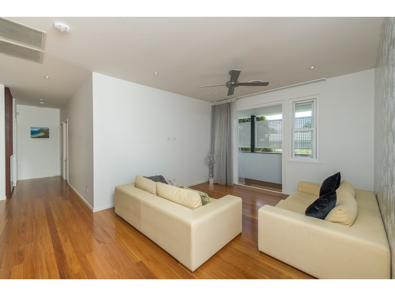 25 Kauri Road, Ashgrove QLD 4060