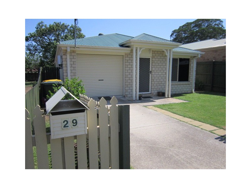 29 Rookwood Avenue, Coopers Plains QLD 4108