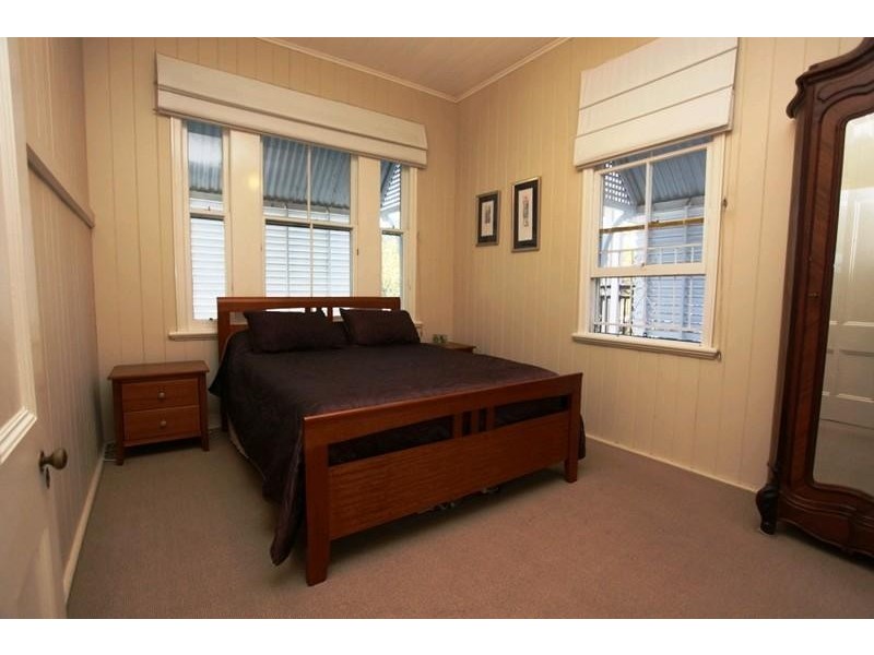 19 Ruth Street, Wilston QLD 4051