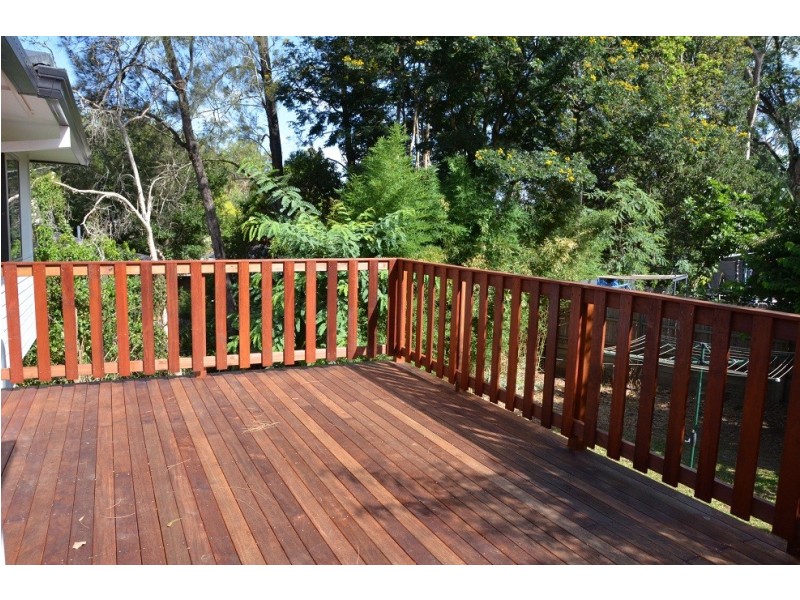 27 Almeida Street, Indooroopilly QLD 4068