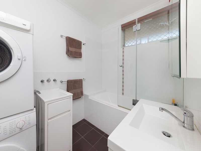 6/28 Underhill Avenue, Indooroopilly QLD 4068