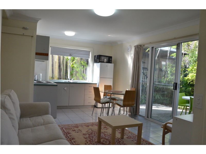 33 Soudan Street, Bardon QLD 4065