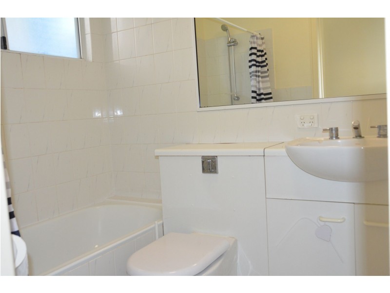 33 Soudan Street, Bardon QLD 4065