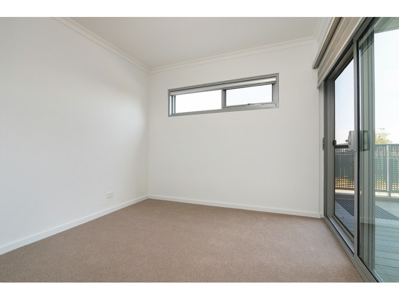8/2 Rowe Ave, Rivervale WA 6103