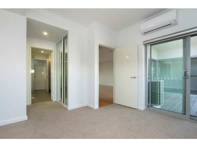 8/2 Rowe Ave, Rivervale WA 6103