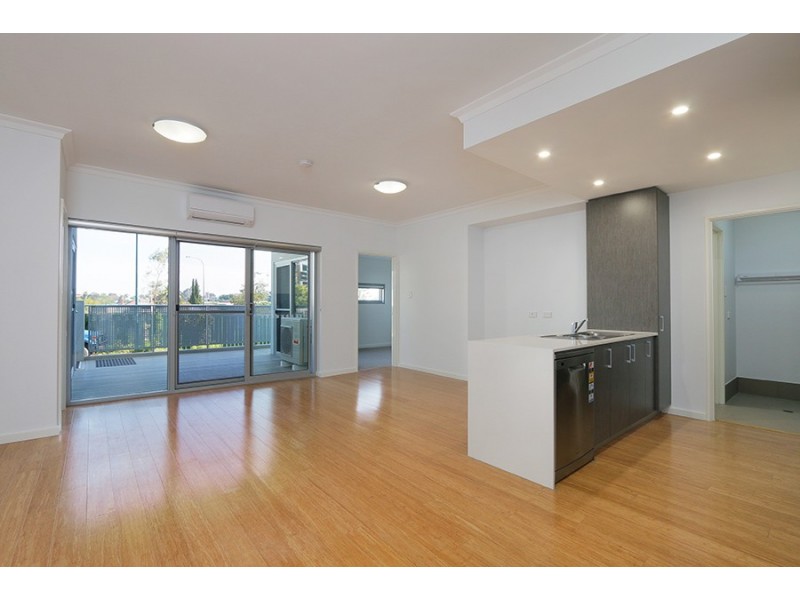 8/2 Rowe Ave, Rivervale WA 6103