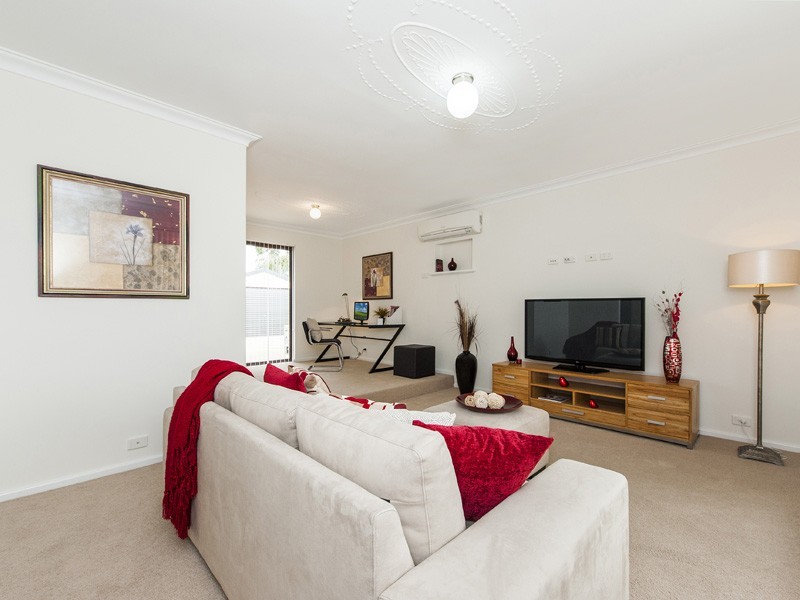 24 Celosia Way, Riverton WA 6148