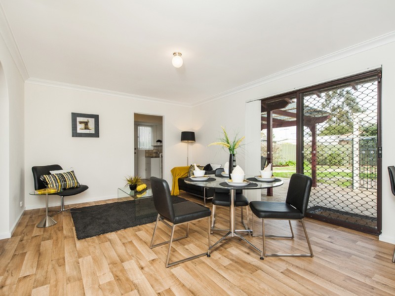 24 Celosia Way, Riverton WA 6148