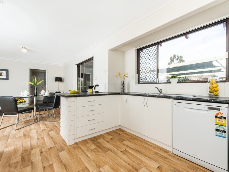 24 Celosia Way, Riverton WA 6148