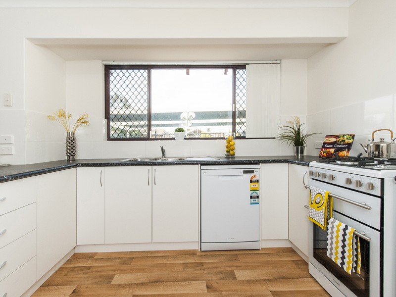 24 Celosia Way, Riverton WA 6148