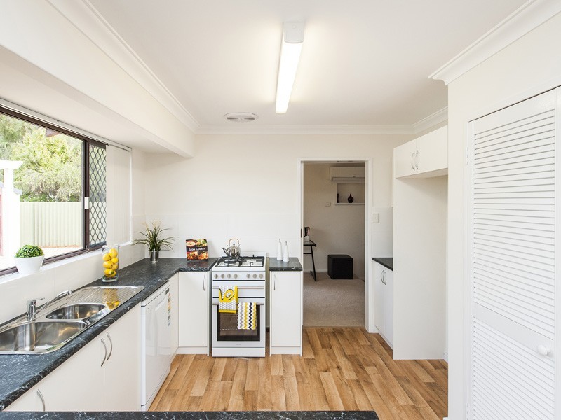 24 Celosia Way, Riverton WA 6148