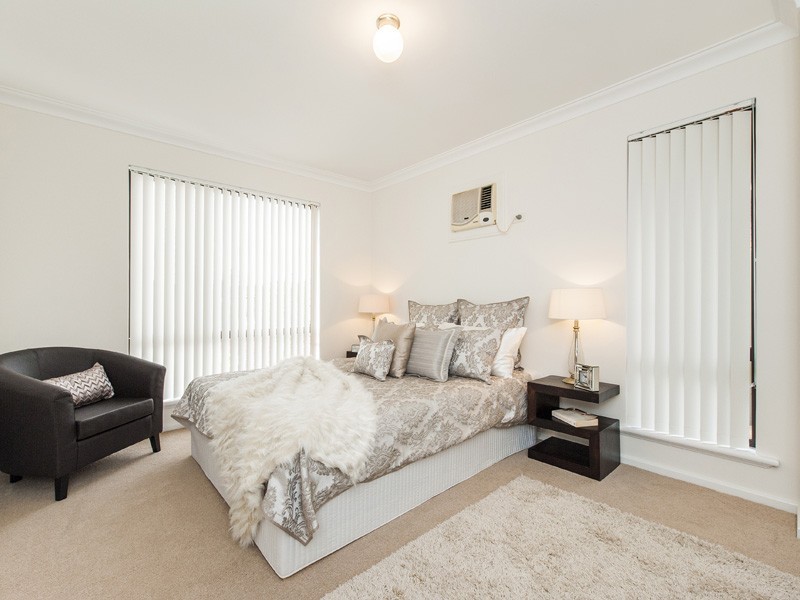 24 Celosia Way, Riverton WA 6148