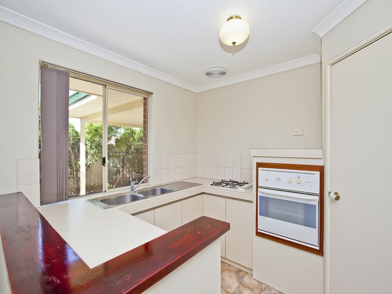 80 Mills St, Bentley WA 6102