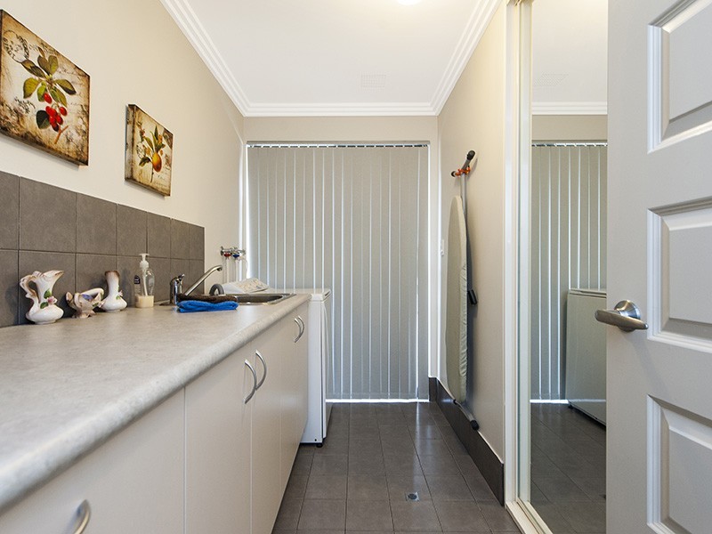 7 Cordy Place, Beckenham WA 6107
