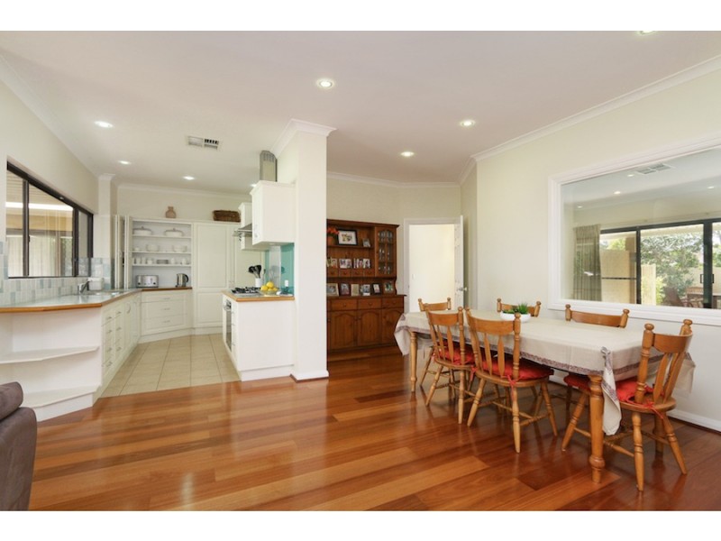 27 Tain Street, Applecross WA 6153