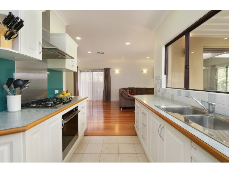 27 Tain Street, Applecross WA 6153