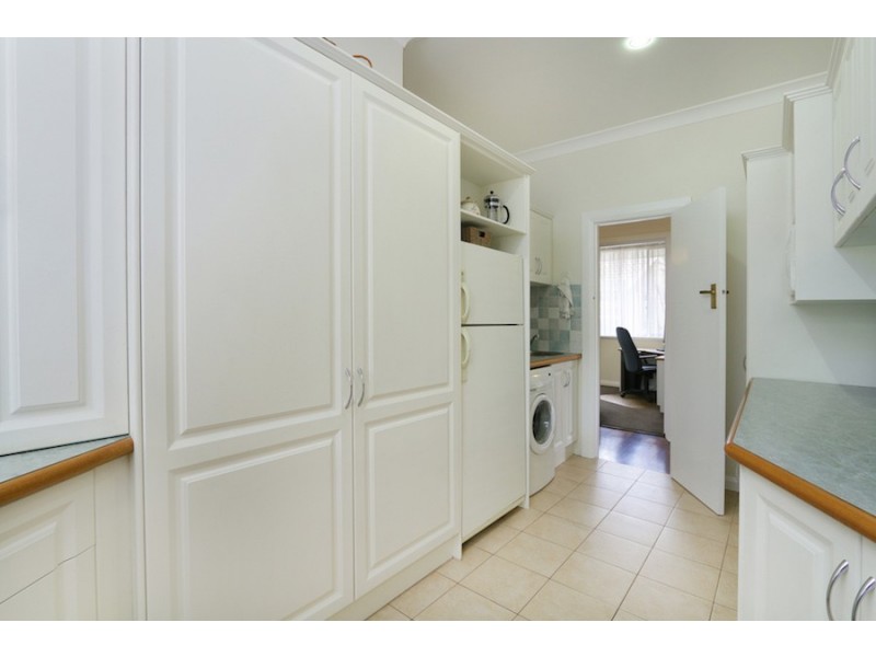 27 Tain Street, Applecross WA 6153