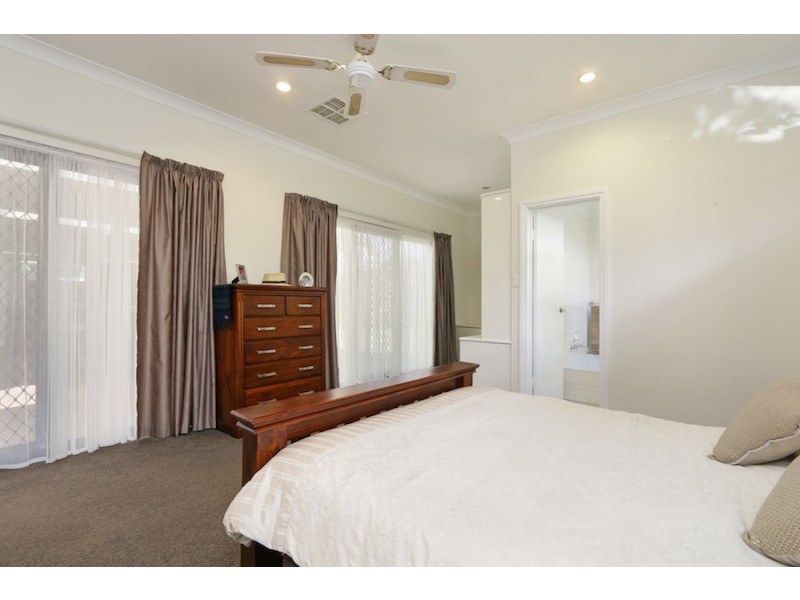 27 Tain Street, Applecross WA 6153