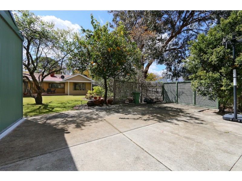 27 Tain Street, Applecross WA 6153