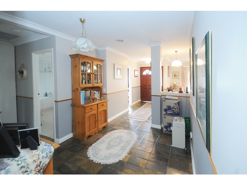 90 Natham Square, Swan View WA 6056