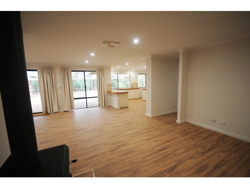 665 Granite St, Parkerville WA 6081