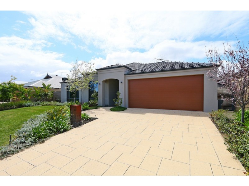 83 Wattle Mews, Hocking WA 6065