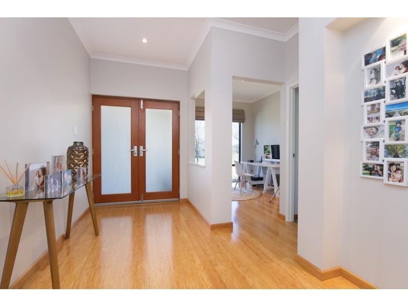 83 Wattle Mews, Hocking WA 6065