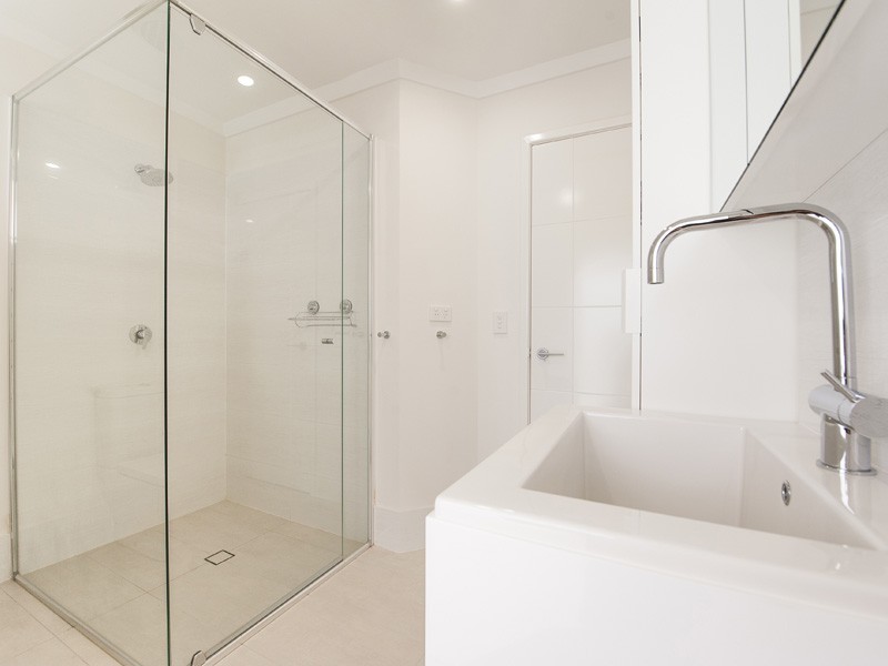 1/142 Robert Street, Como WA 6152