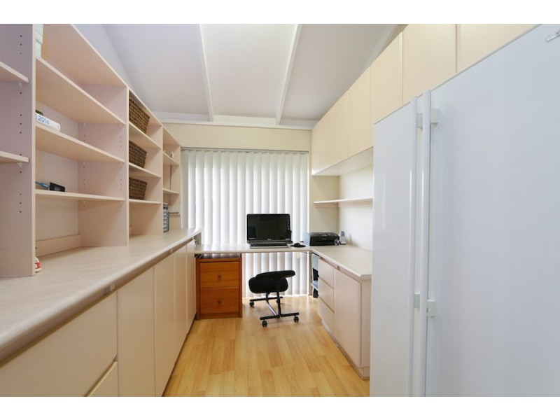 5 Harvey Close, Gosnells WA 6110