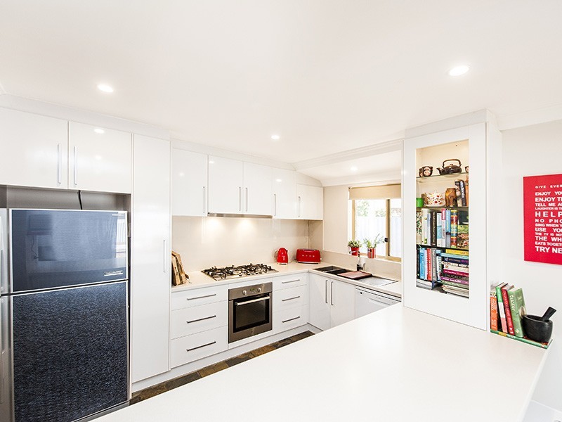 34 Bibra Drive, Bibra Lake WA 6163