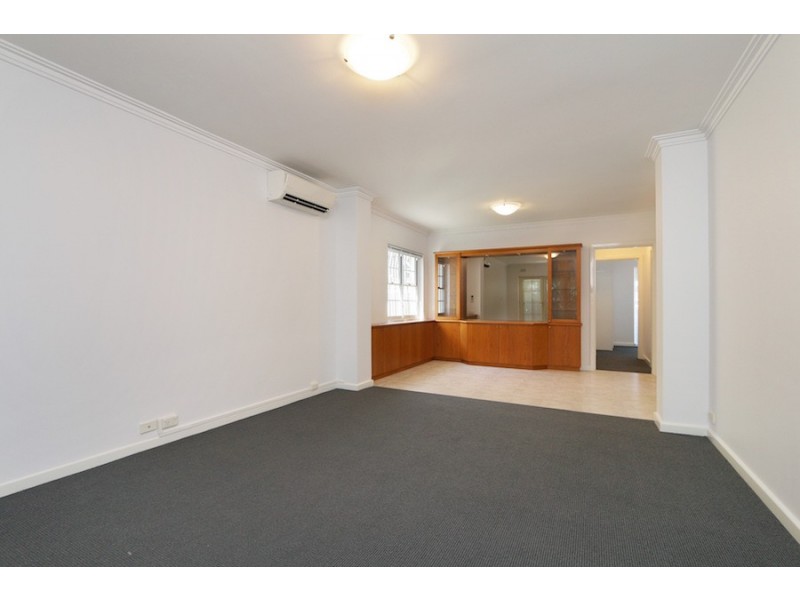 1/14 Ogilvie Rd, Mount Pleasant WA 6153