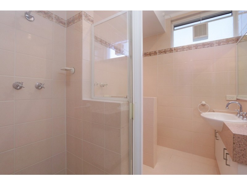 1/14 Ogilvie Rd, Mount Pleasant WA 6153