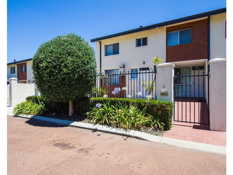 4/24 Melinga Court, Karawara WA 6152