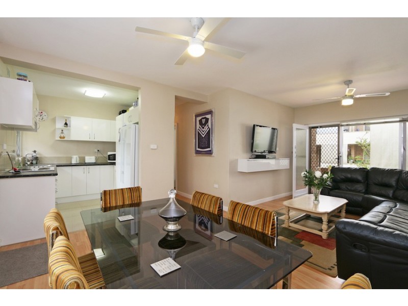 2/428 Canning Hwy, Attadale WA 6156