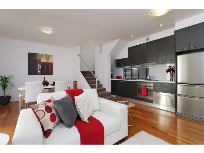 7/29 Rawlins Street, Glendalough WA 6016