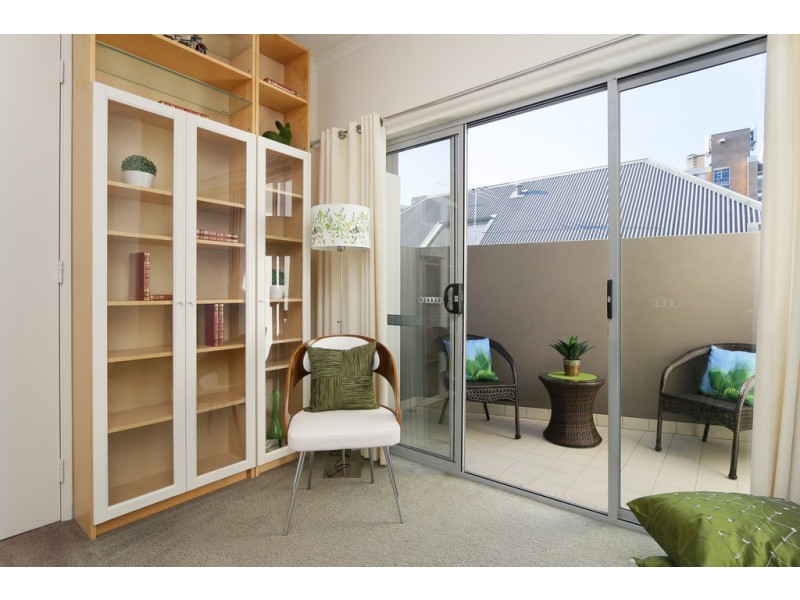 7/29 Rawlins Street, Glendalough WA 6016