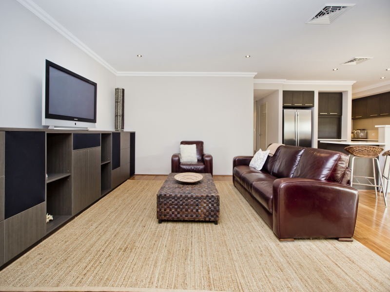 27 Sedgeland Way, Ascot WA 6104