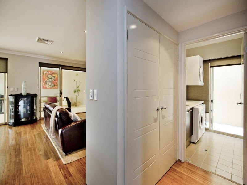 27 Sedgeland Way, Ascot WA 6104