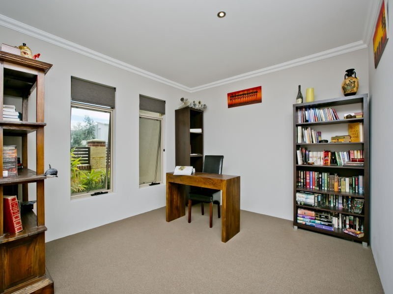 27 Sedgeland Way, Ascot WA 6104