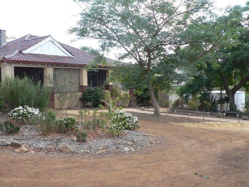 36 Hart Drive, Chittering WA 6084