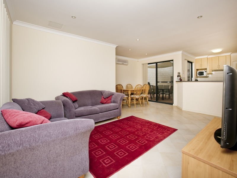 14A Ilumba Way, Nollamara WA 6061