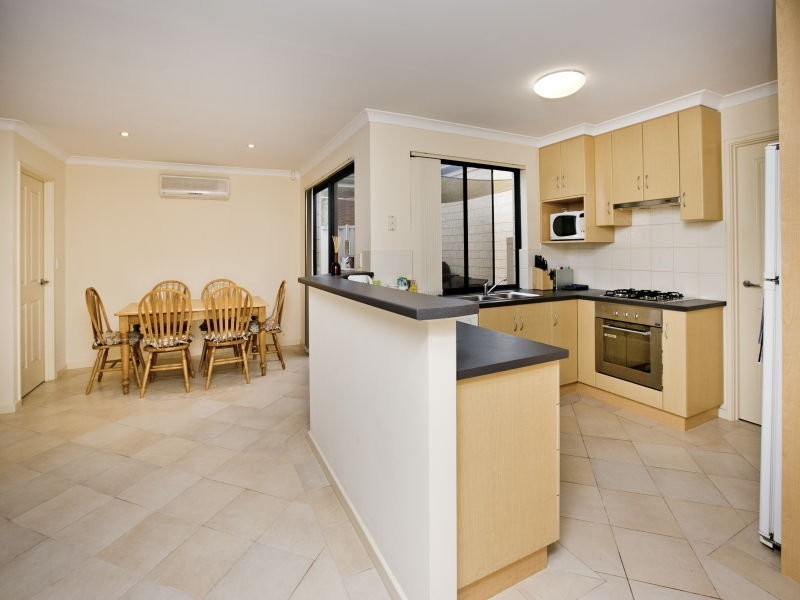 14A Ilumba Way, Nollamara WA 6061