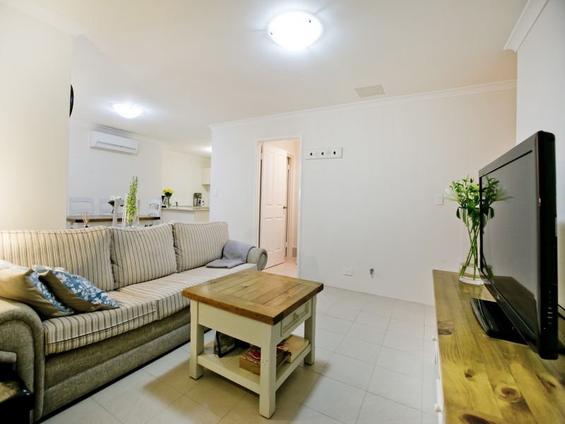 67 Redcliffe, East Cannington WA 6107