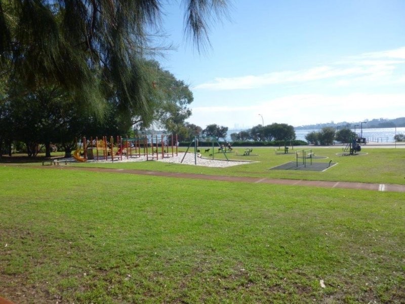 14 Brian, Mount Pleasant WA 6153