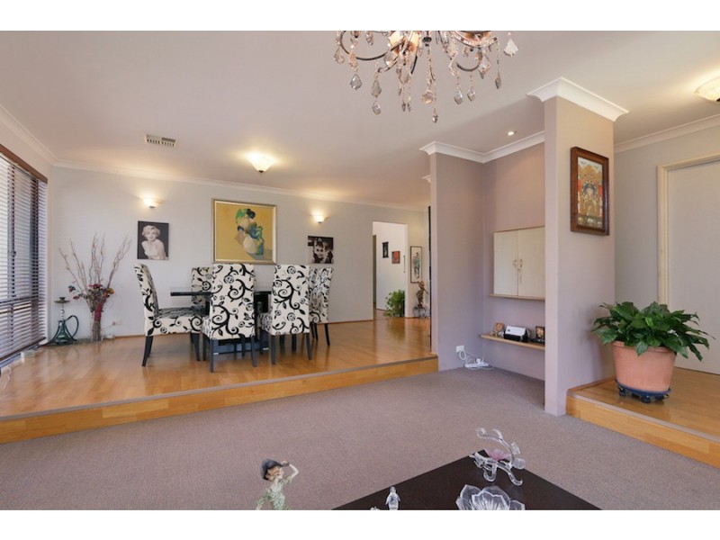 53 Alness, Applecross WA 6153