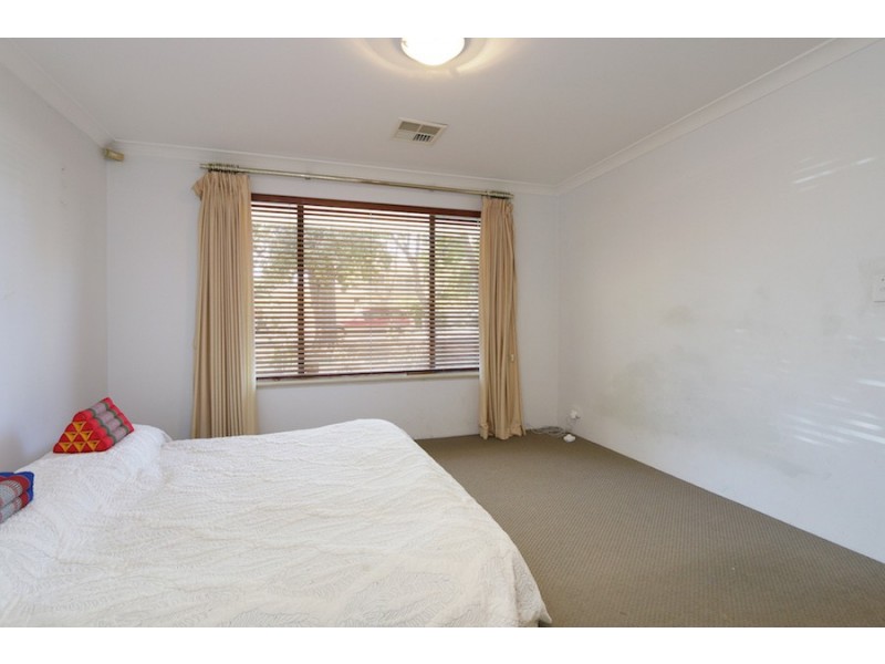 53 Alness, Applecross WA 6153