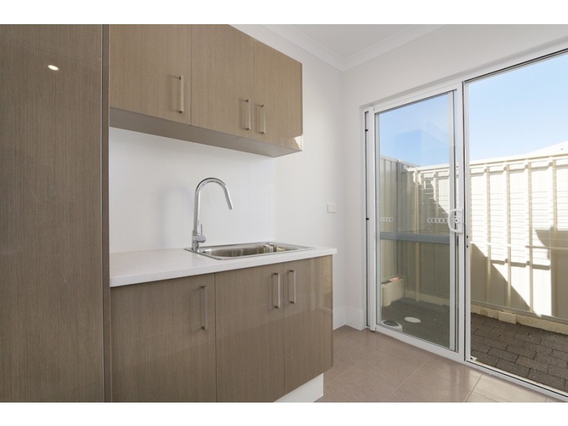 27C Stedham Way, Balga WA 6061