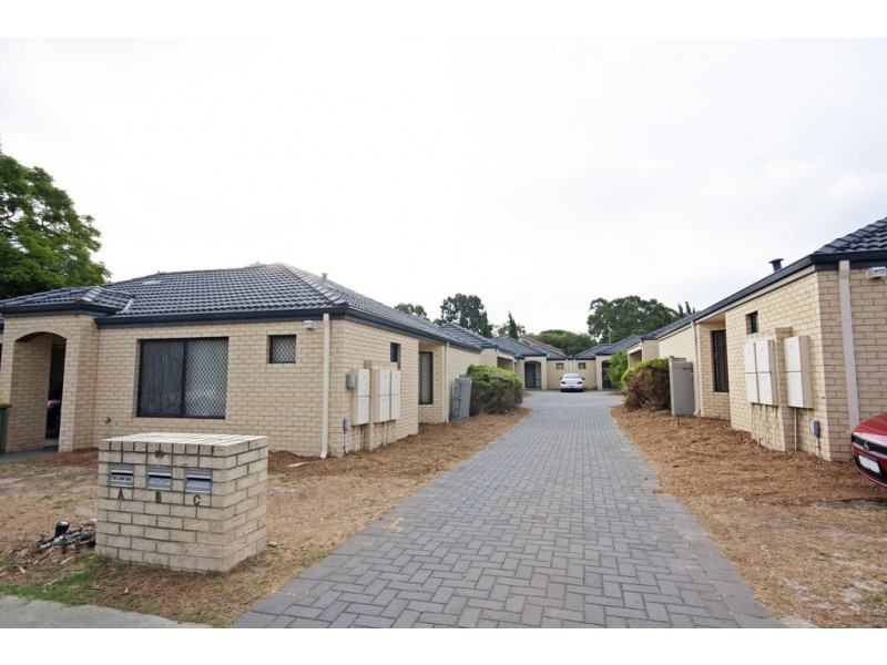 27c Beveridge Street, Bentley WA 6102